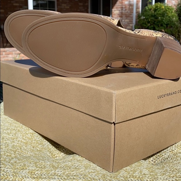 LB Lk Junai booties. - Picture 4 of 8